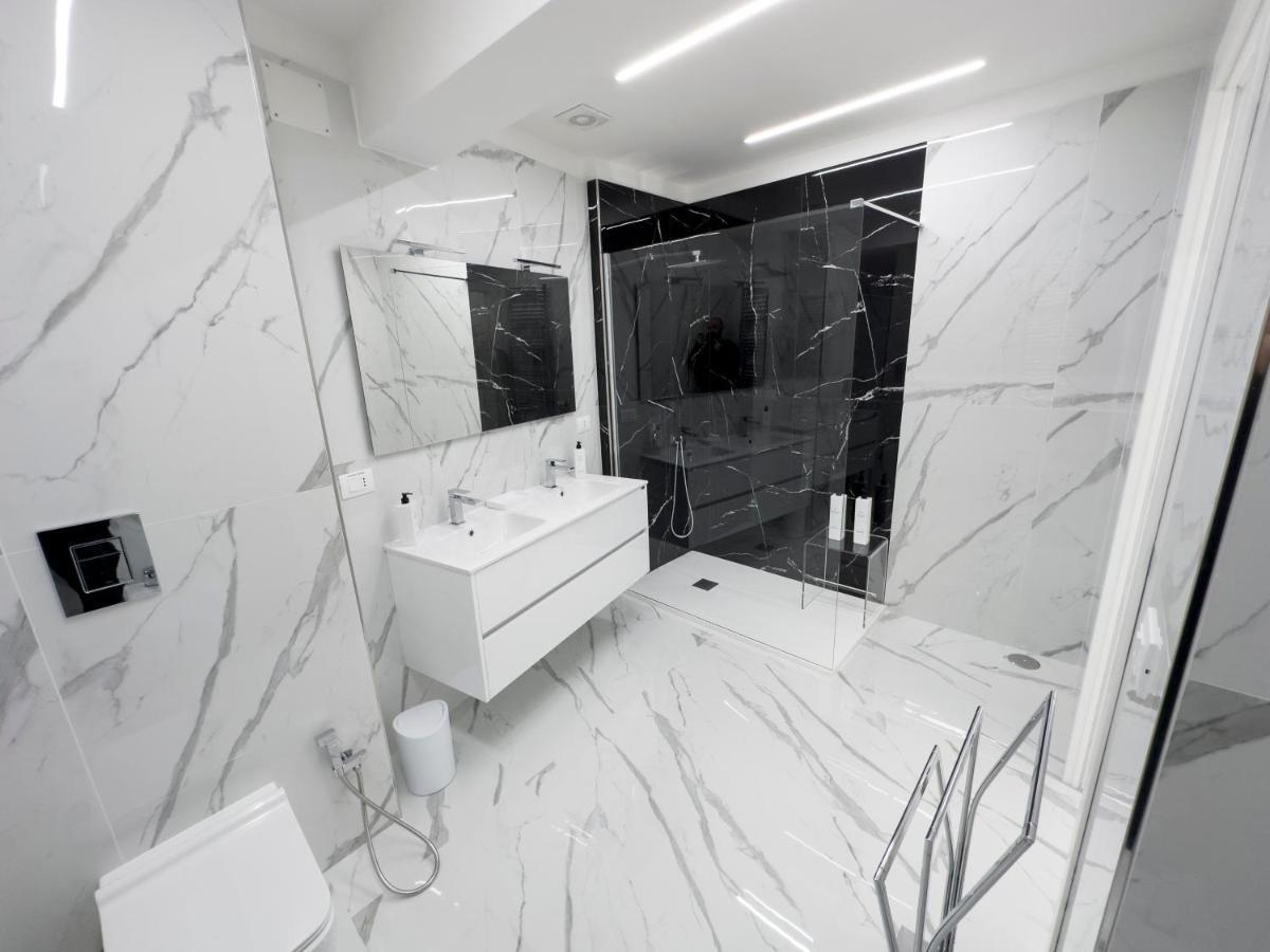 White Elegance Luxury B&B Caserta Zewnętrze zdjęcie