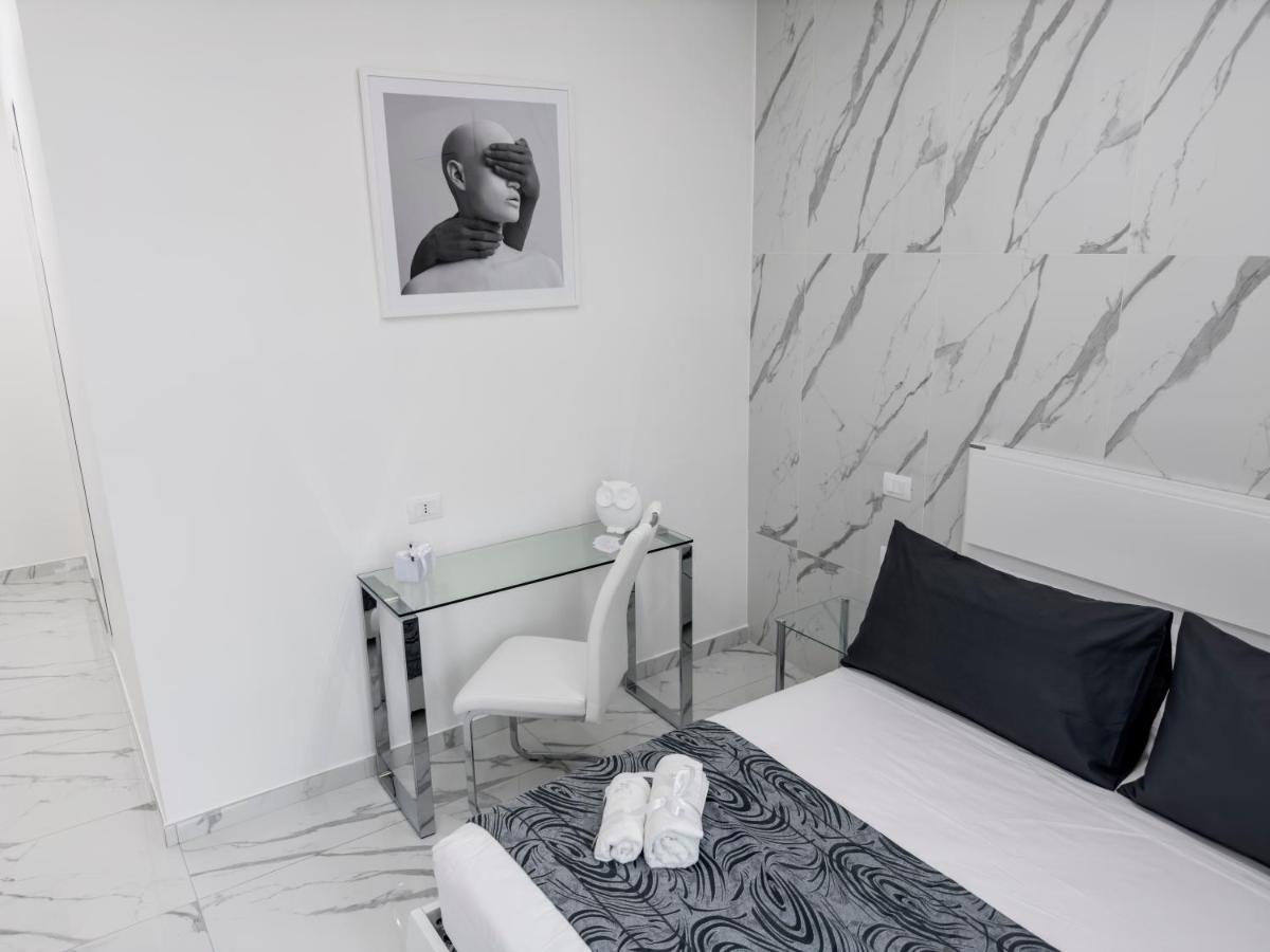 White Elegance Luxury B&B Caserta Zewnętrze zdjęcie