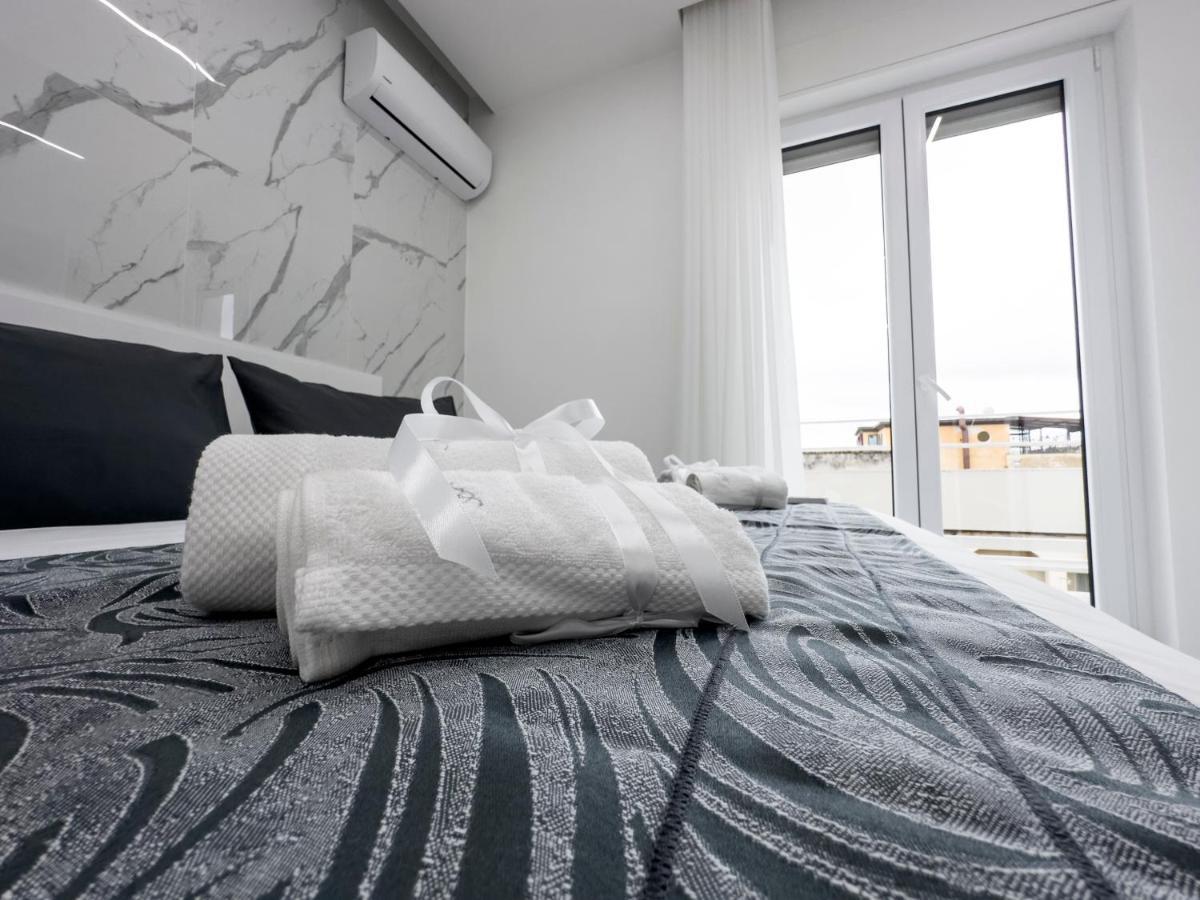 White Elegance Luxury B&B Caserta Zewnętrze zdjęcie