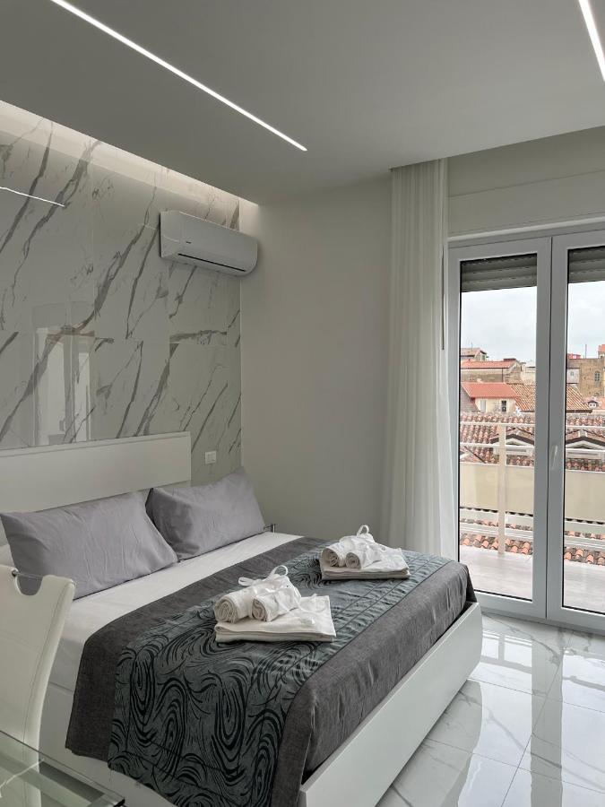 White Elegance Luxury B&B Caserta Zewnętrze zdjęcie