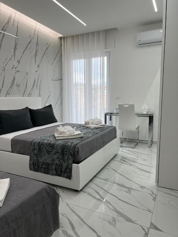 White Elegance Luxury B&B Caserta Zewnętrze zdjęcie