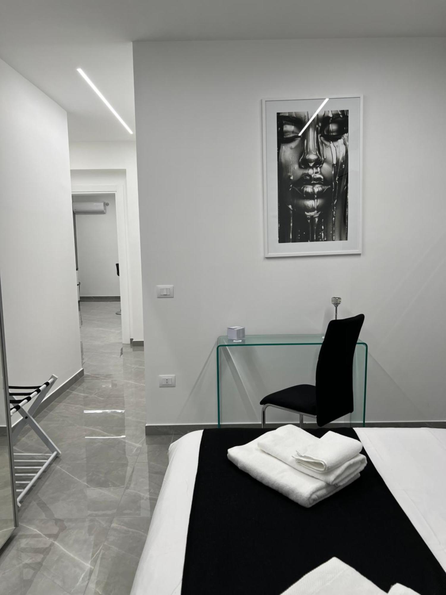 White Elegance Luxury B&B Caserta Zewnętrze zdjęcie
