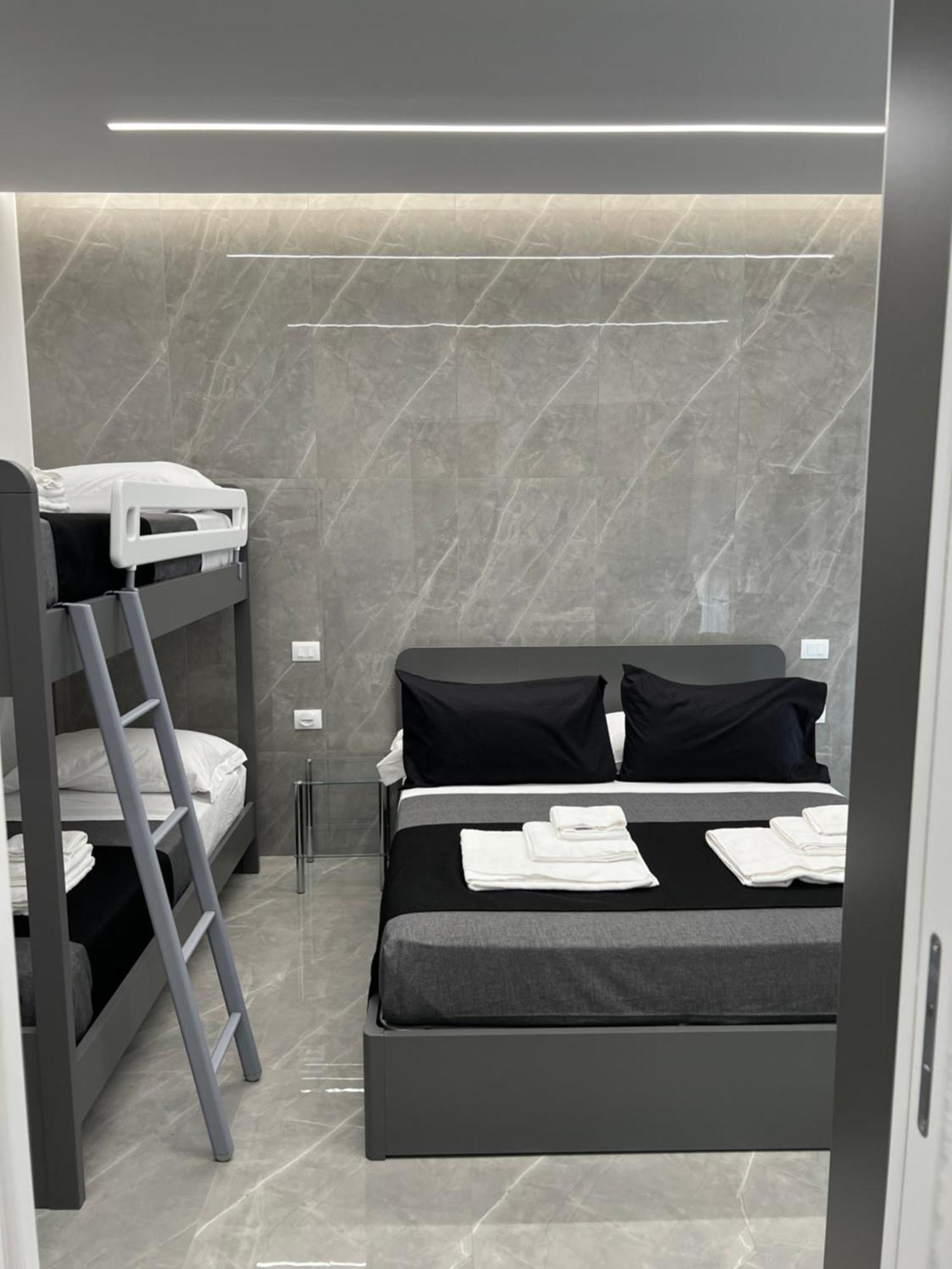 White Elegance Luxury B&B Caserta Zewnętrze zdjęcie