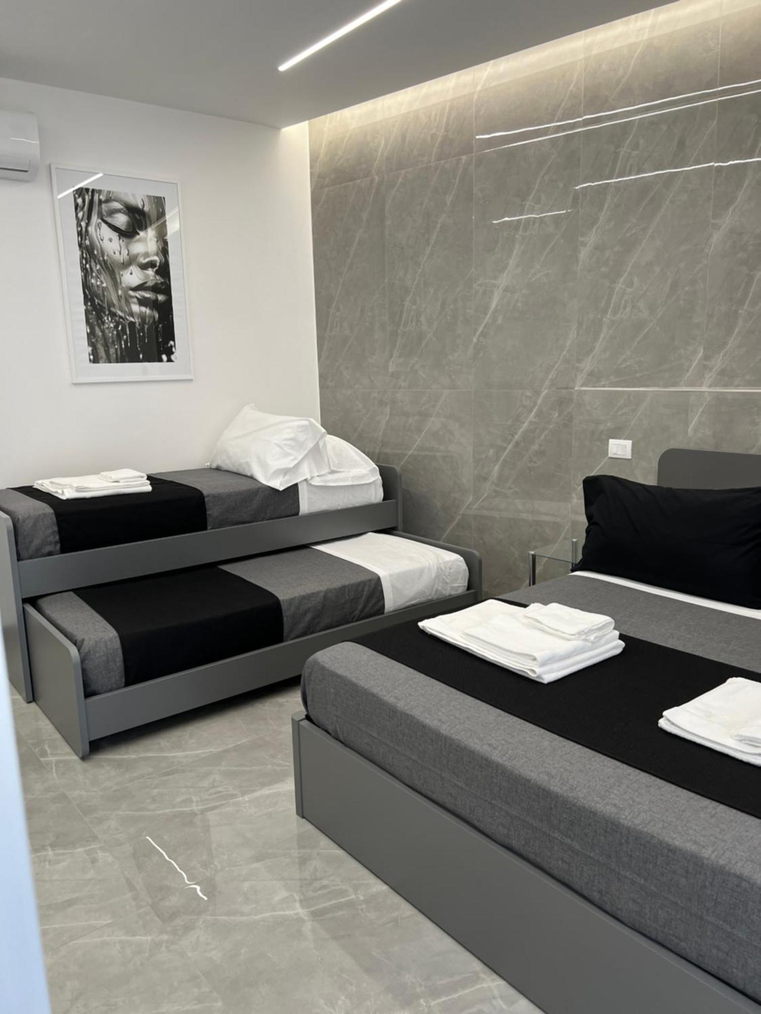 White Elegance Luxury B&B Caserta Zewnętrze zdjęcie