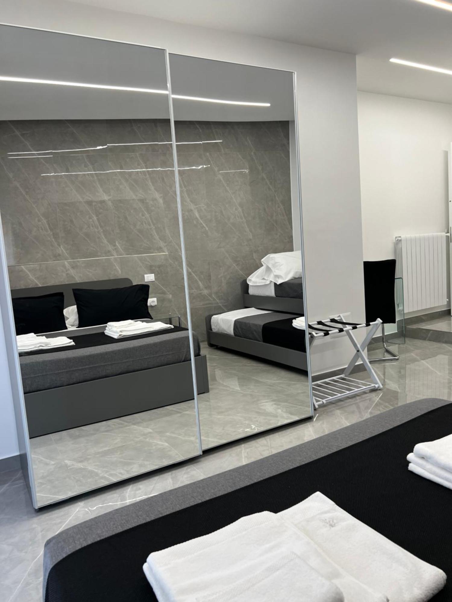 White Elegance Luxury B&B Caserta Zewnętrze zdjęcie